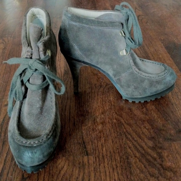 NWOT Distressed Cool Brown Suede Stilletto Boots - Picture 3 of 5